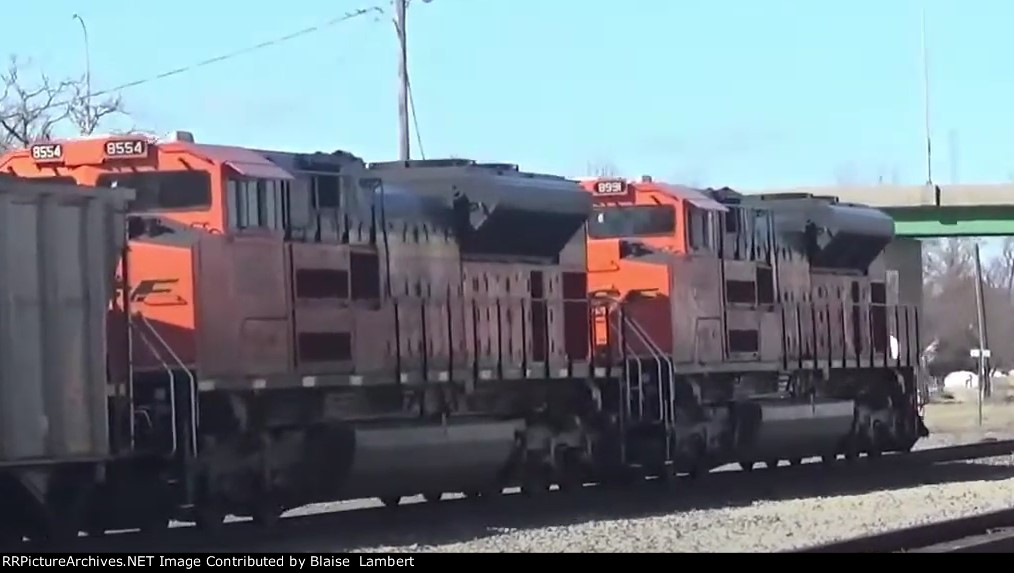 BNSF coal train DPUs